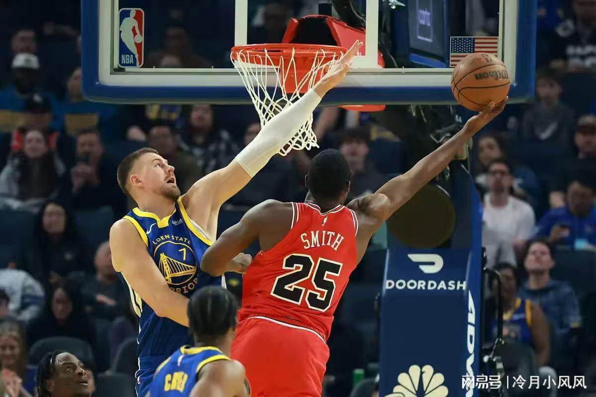 开云下载-勇士消息：裁判报告出炉，库里推迟复出，战森林狼出场更新