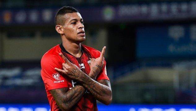 开云官网-曝佩雷拉欲从海港挖洛佩斯 两人曾属同一经纪公司